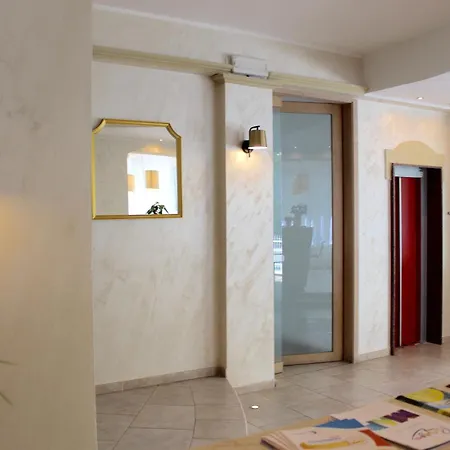 King Hotel